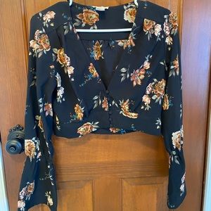 Cropped bell sleeved floral top
